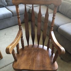 Solid Wood  Rocking Chair