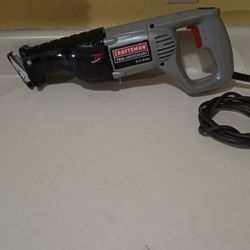 craftsman  75 th anniversary reciprocating sawzell with case like new 