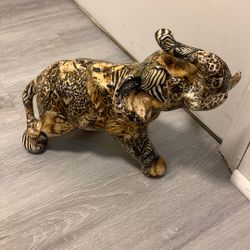 Elephant Sculpture 