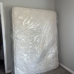 Queen Mattress 