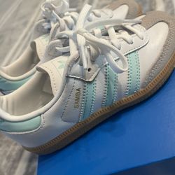Adidas Samba OG blue and white Size 11 girls