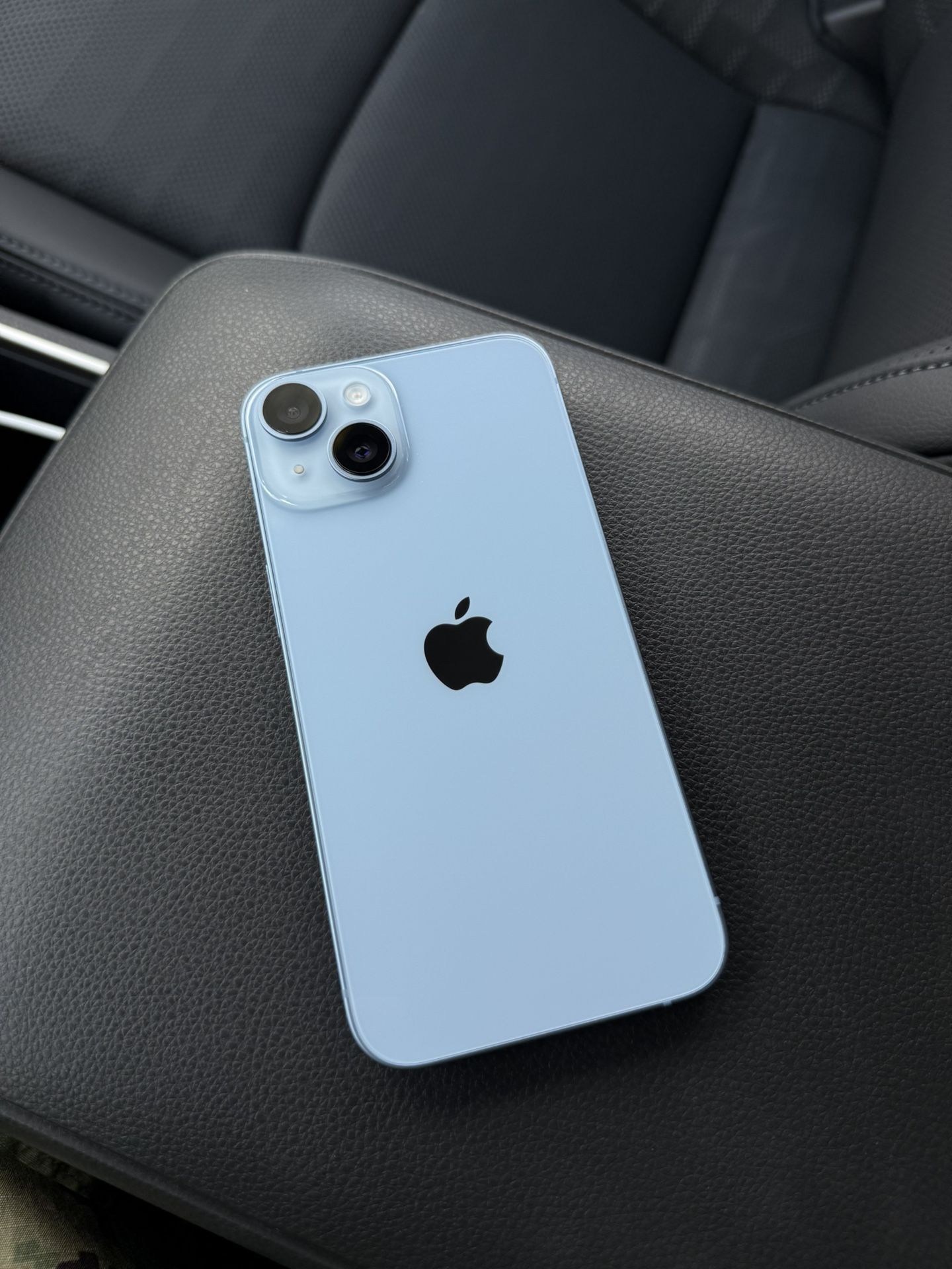 NEW iPhone 14 128GB Blue