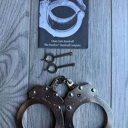Peerless Handcuffs With Keys