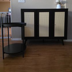 Entry Way/Tv Console