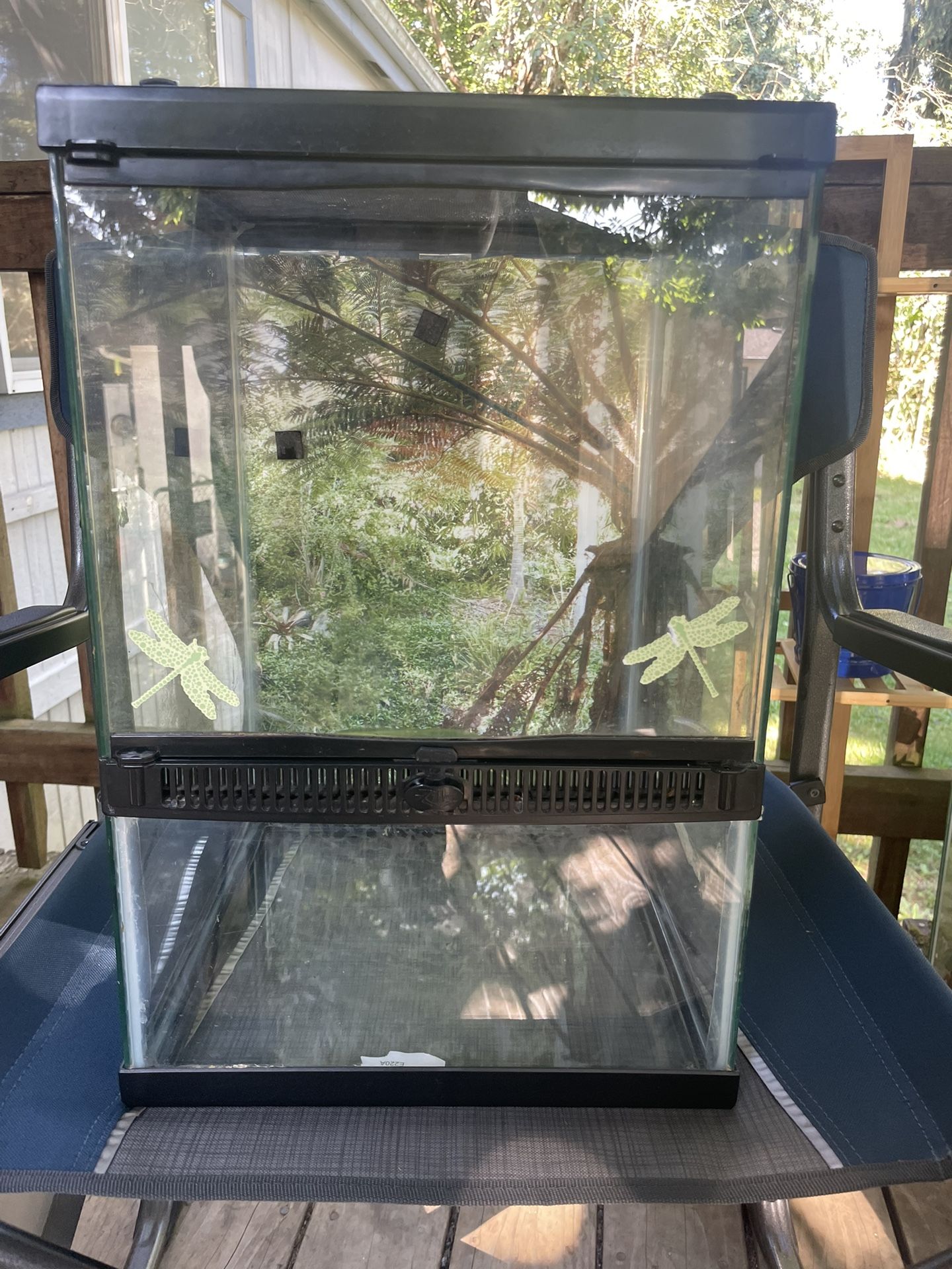 Zilla vertical tropical tank
