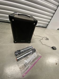 Speaker With Two Wireless Microphones Retail $90