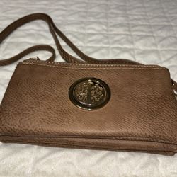 Leather Crossbody / Wristlet Purse