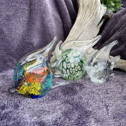 Set Of 3 Glass Figurines 