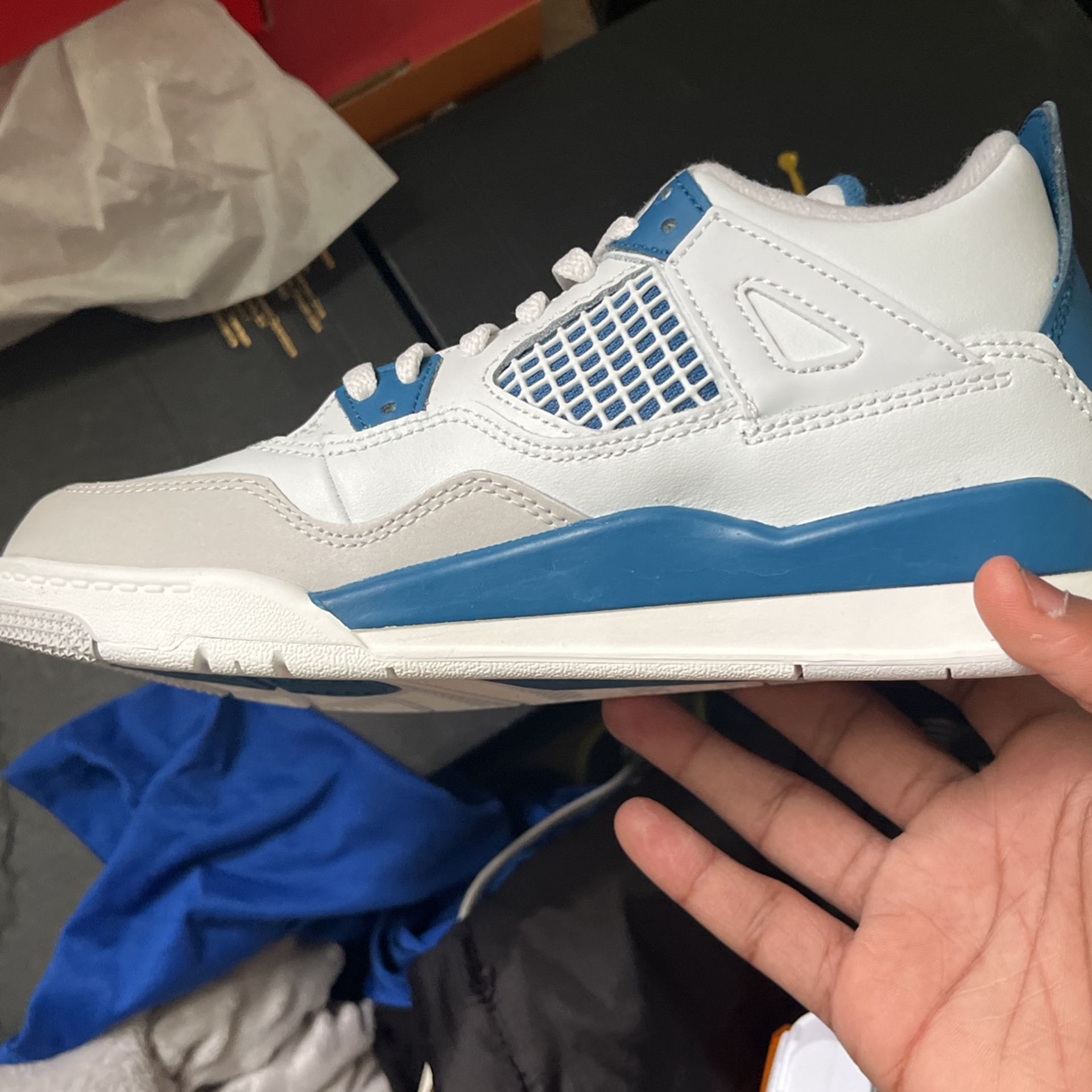 Air Jordan 4s ‘military Blue’