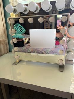 Espero vanity