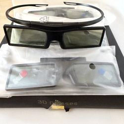 4 Pairs Samsung SSG-4100GB 3D Glasses (2 NEW / 2 USED) OEM 2012 w/Box
