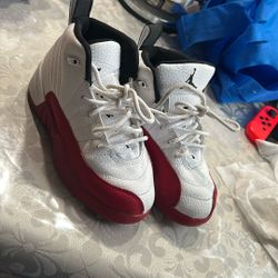 jordan 12s cherry red 11c