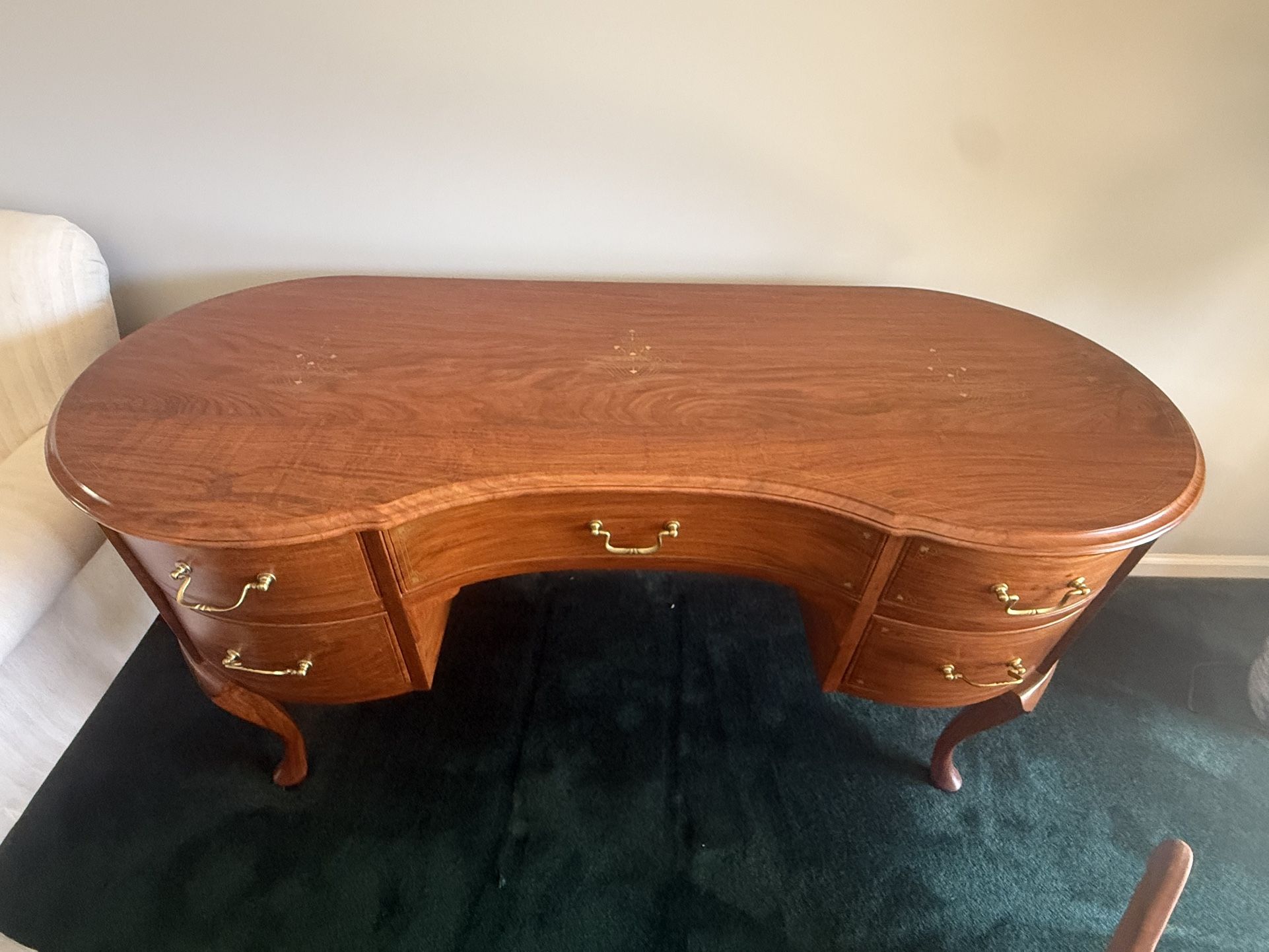 Desk -Kidney Shape With Dome Top Chest