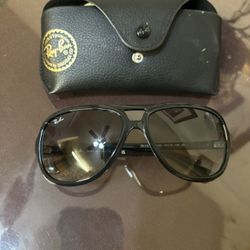 Ray Ban