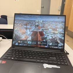 ASUS VivoBook 16” Laptop – Ryzen 7, 16GB RAM, 1TB SSD – Excellent Condition