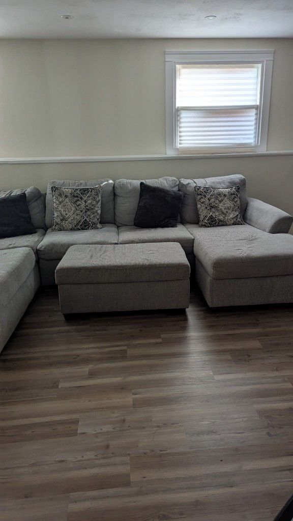 Sectional Sofa