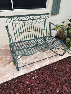 Green Wrought Iron Outdoor Garden Bench
