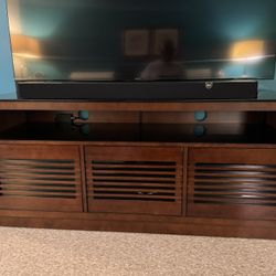 BellO TV Stand for TVs up to 70 inch