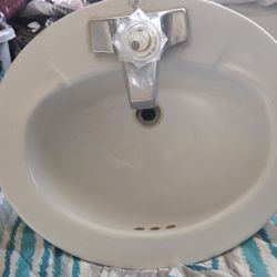 Bathroom Sink 