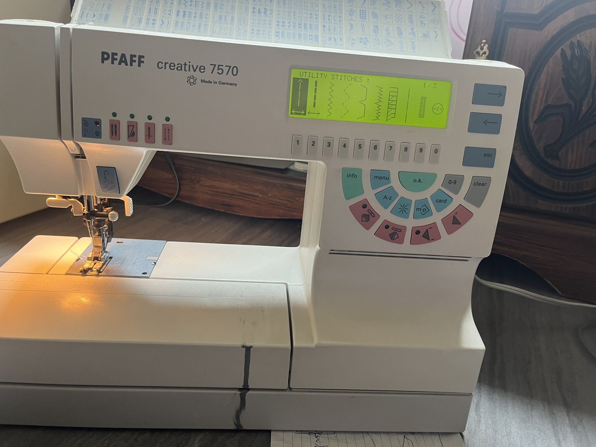 Pfaff 7570 sewing and embroidery machine