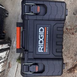 Ridgid stackable tool box
