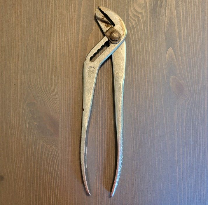 Sexauer 10-in Slip Joint Adjustable Pliers Make Tight Groove Smooth Jaw USA-Made