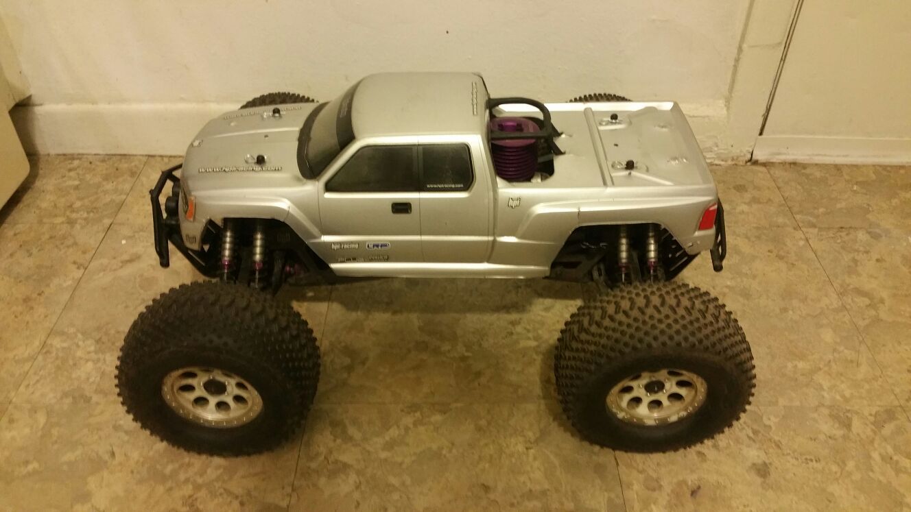 Hpi savage xl with Novarossi .28 engine