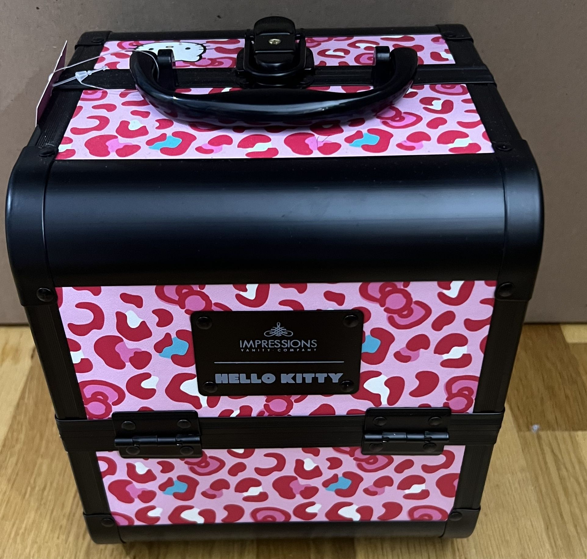 Impressions Hello Kitty Makeup Travel Case