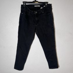 Women’s Levi’s 711 Size 31