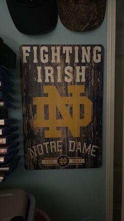 Notre Dame sign