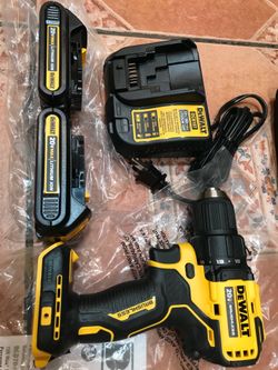 Dewalt Atomic Compact Series