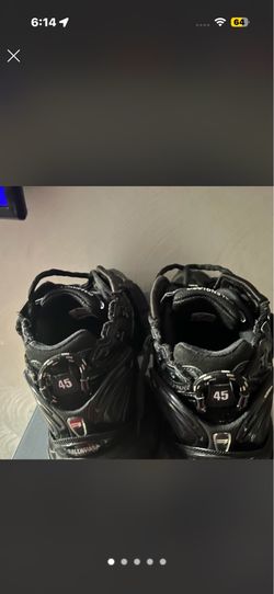 All black runners