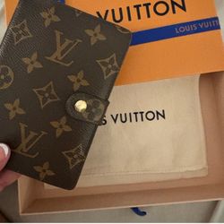 PM Louis Vuitton Agenda