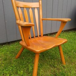 Vintage Signed Cushman Colonial Hardwood Arm Chair
