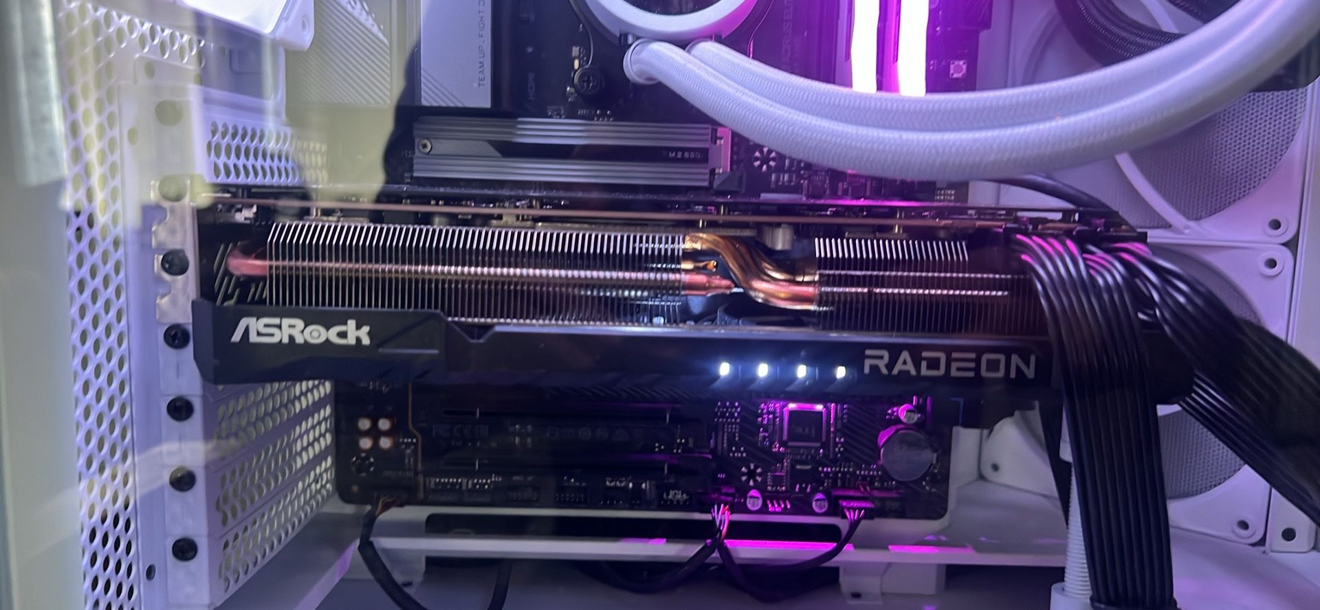 Amd Gpu 7700 XT 12GB