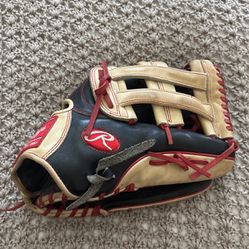 Rawlings OF Baseball Glove 13inch $150 firm