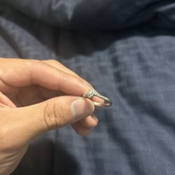 Engagement Ring 10k White Gold