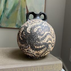 Handcrafted Octopus Accent Vase ( H7 1/2” ) firm on price 