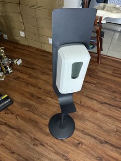 17 comercial hand sanitizer stands all new