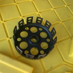 Husqvarna billet clutch basket 2003-2005