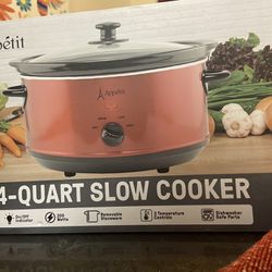 4 Quart slow cooker