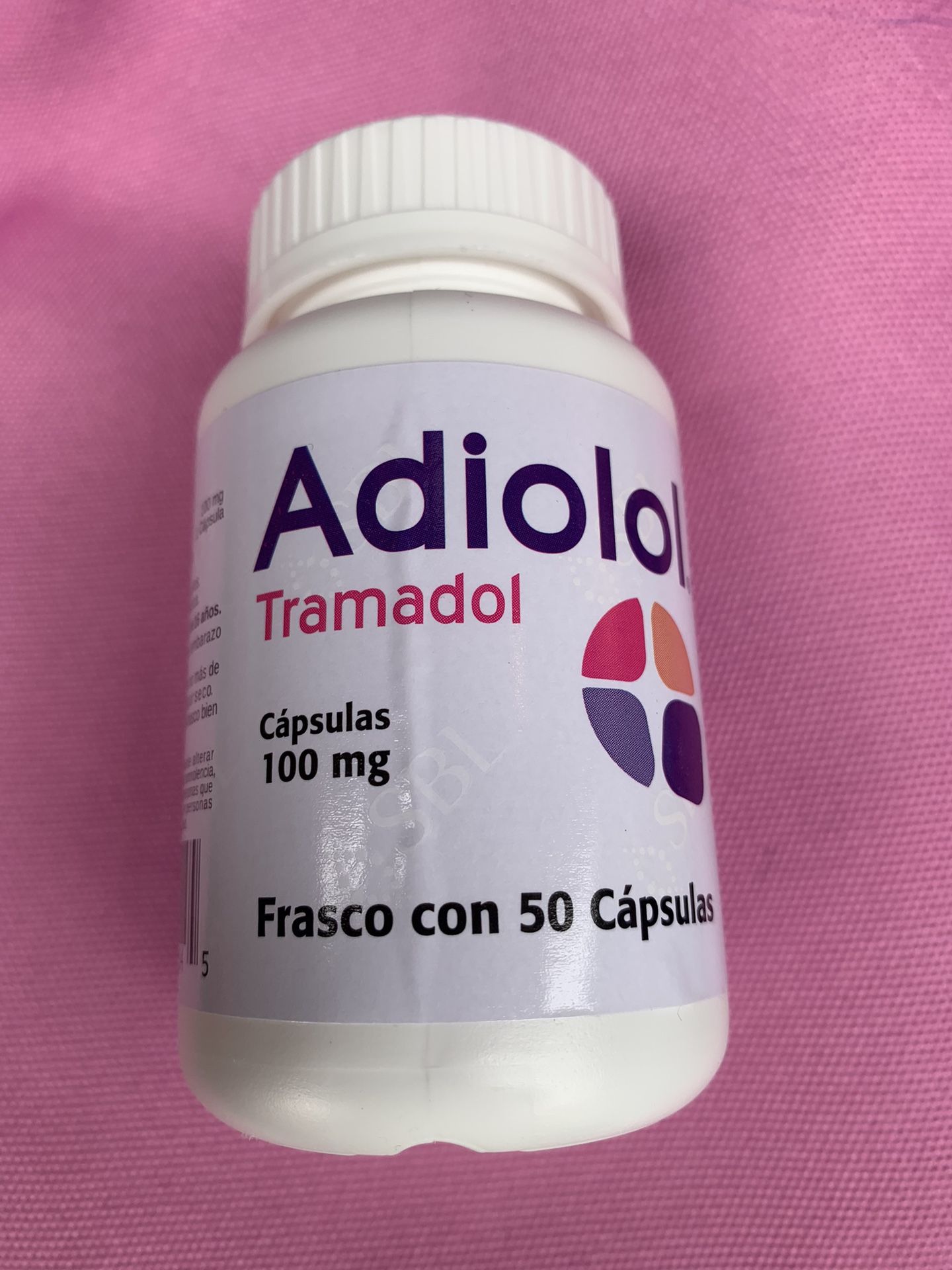 Adiolol Tramadol Frasco con 50 Cápsulas