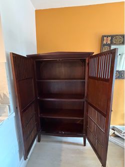Cabinet for FREE