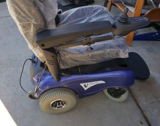 Pride Liberty eagle 321 power chair