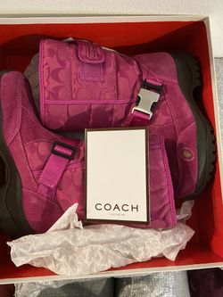 Boots COACH size 6.5