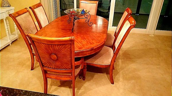 Solid Wood Tommy Bahama Style Dinette Table Six Chairs Like New Pd Solid Wood Tommy Bahama Style Dinette Table Six Chairs Like New Pd 3200 00 Now Only 750 Naples Fl