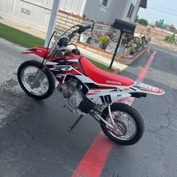 Honda CRF110F YOUTHS BIKE 
