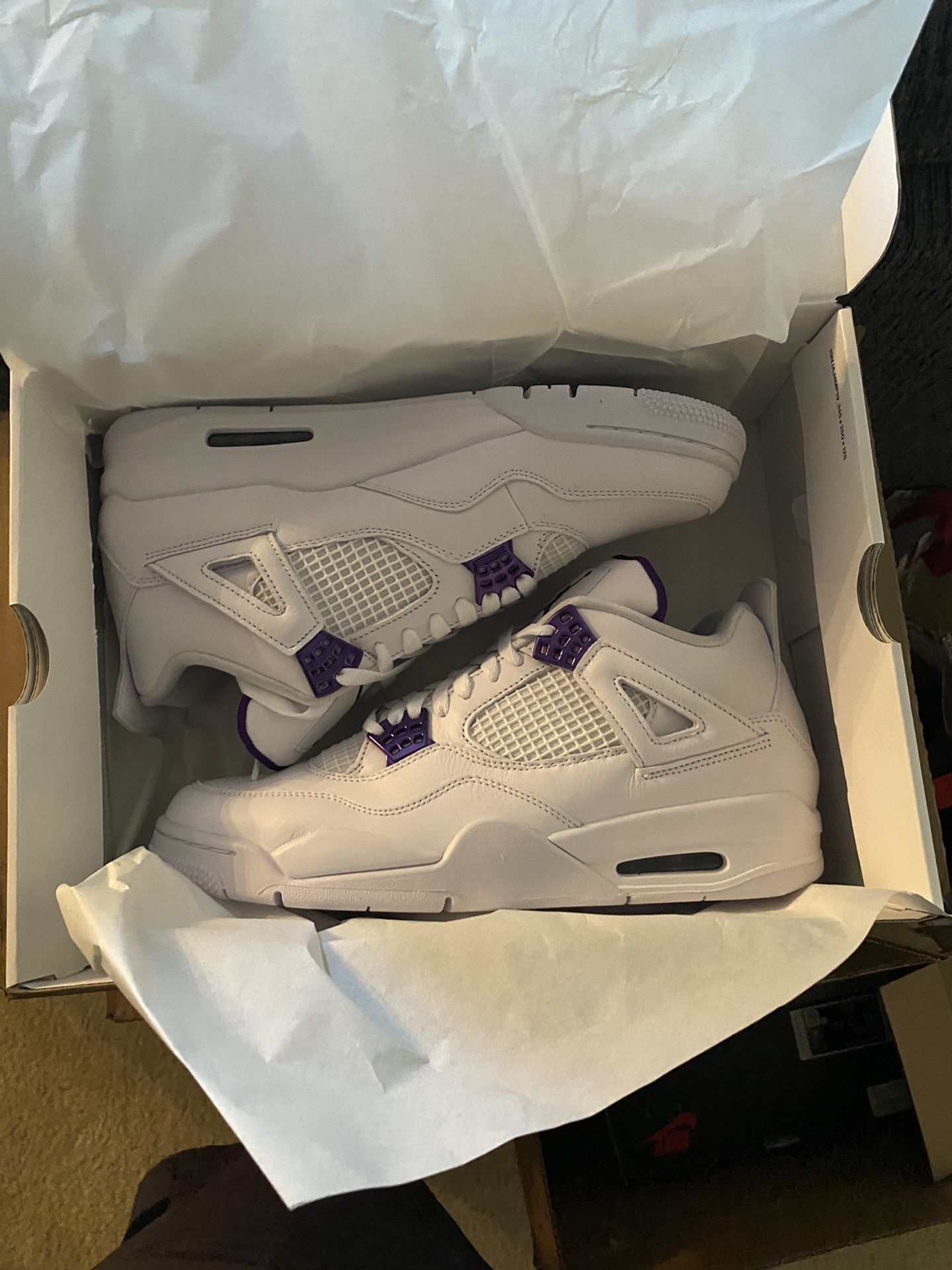 Jordan 4 metallic purple
