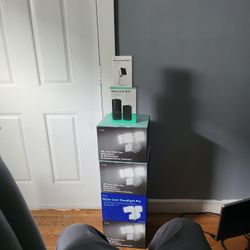 Wyze Cam Floodlights And Door Lock