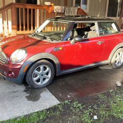 2007. Mini Cooper  Car   Clean Title  